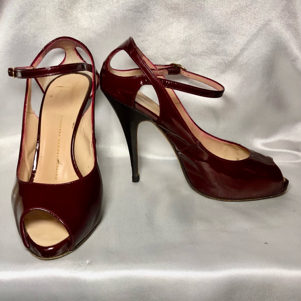 Giuseppe Zanotti Burgundy Peep Toe Mary Jane heels.